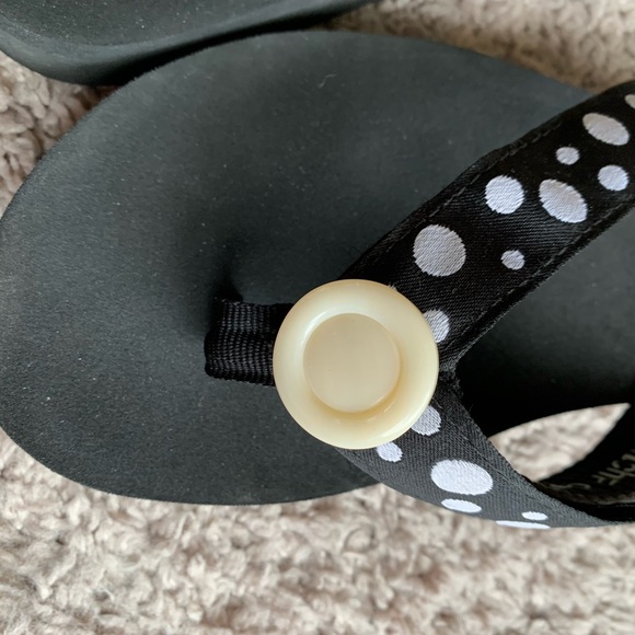 Lindsay Phillips switch flops - Picture 5 of 8